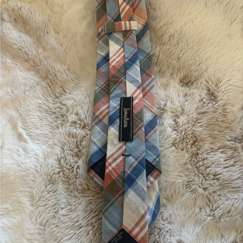Neiman- Marcus - Picture 2 of 3